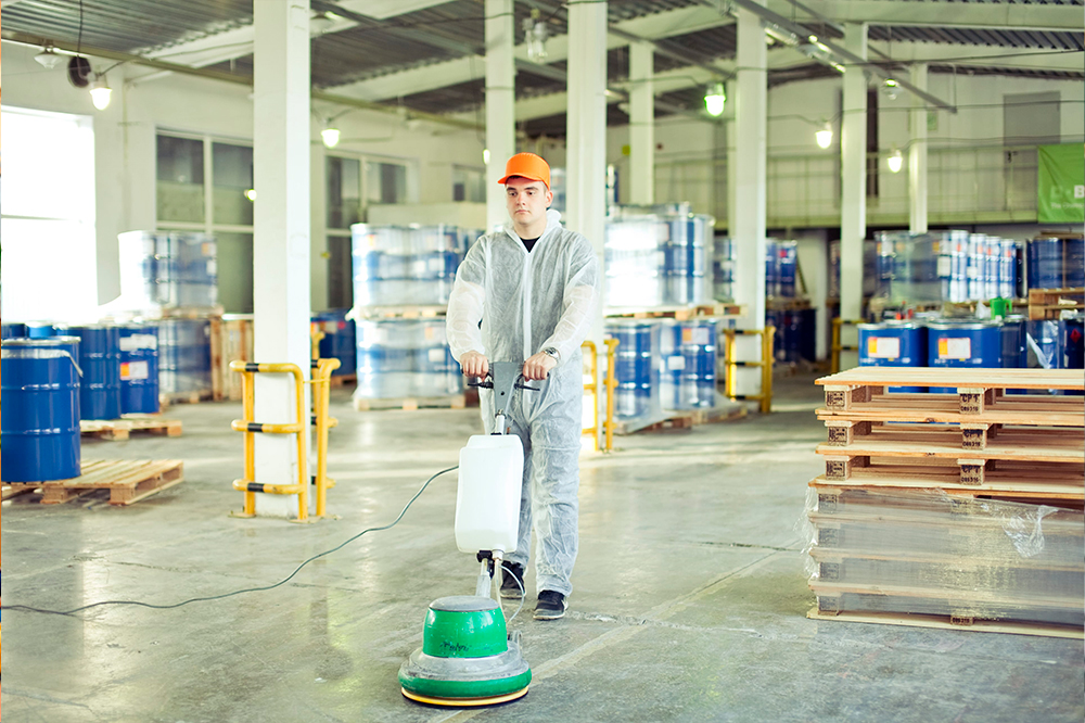 Уборка на предприятиях и в производственных помещениях